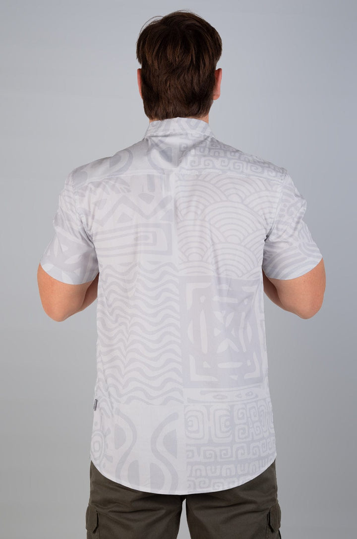 Biota - Mens Button Up Lizzard apparel