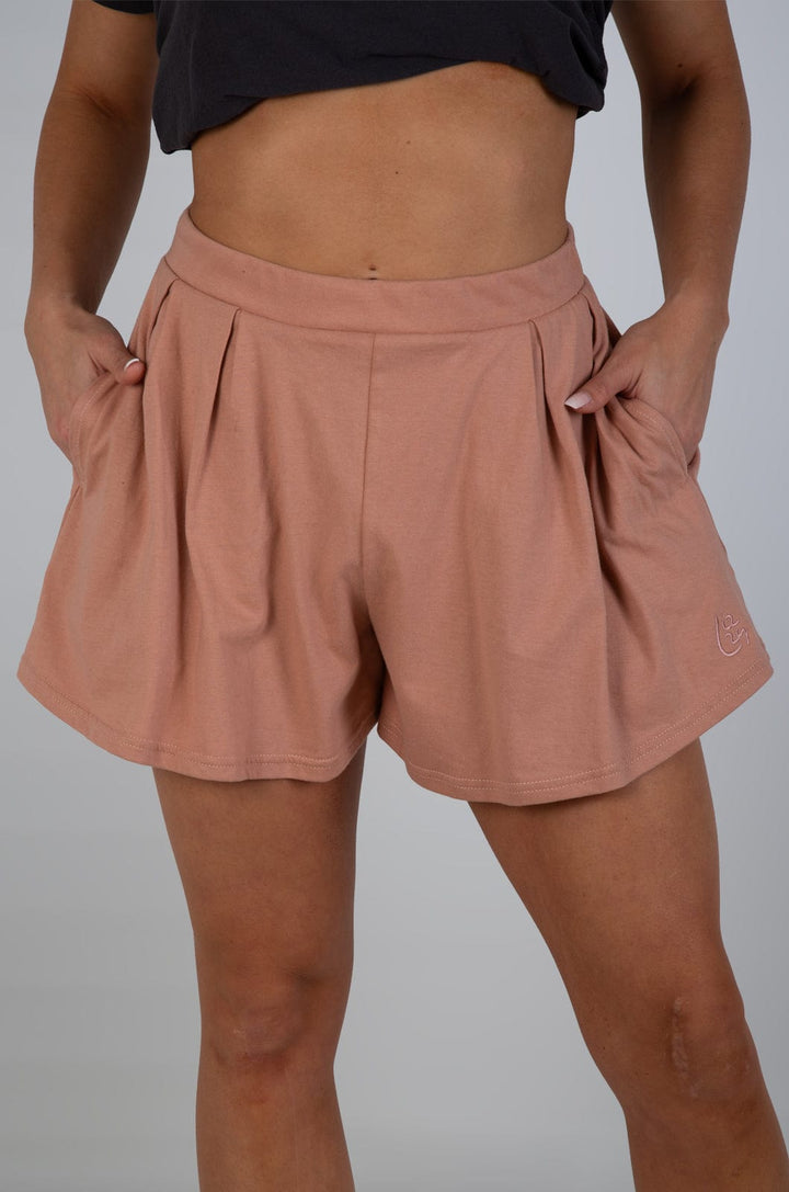 Pummi - Ladies Short Lizzard apparel
